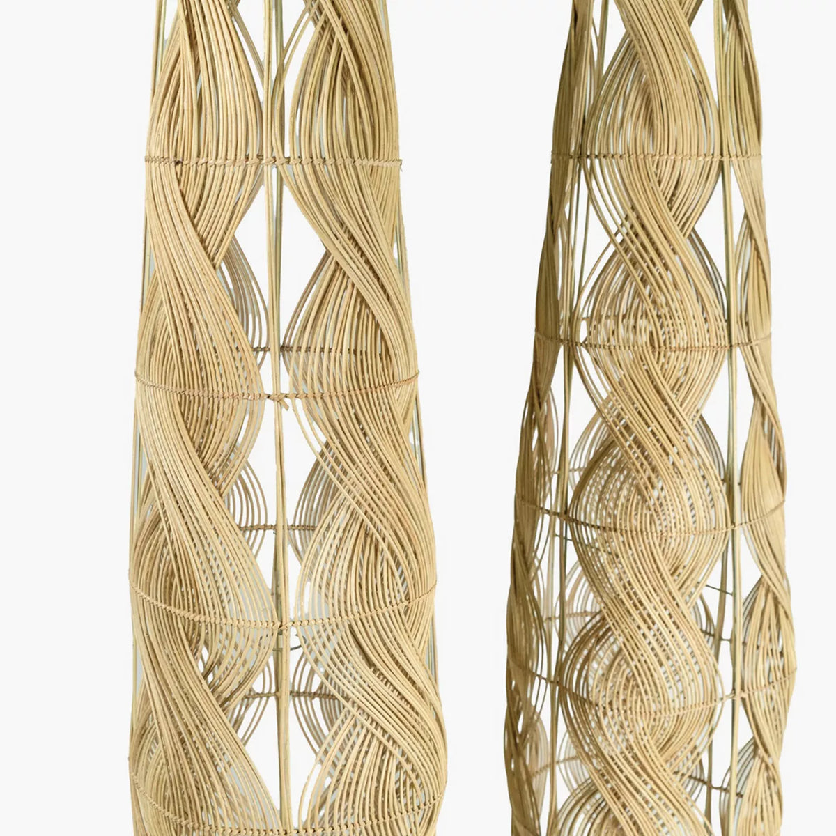 Handcrafted LushLattie Floor Lamp | Decorative Rattan Woven Floor | Modern Boho Style standing light for Living Space | Eco-Chic Rattan Lamp | Artisan Décor with Natural Finish | Dia (35*150 cm)