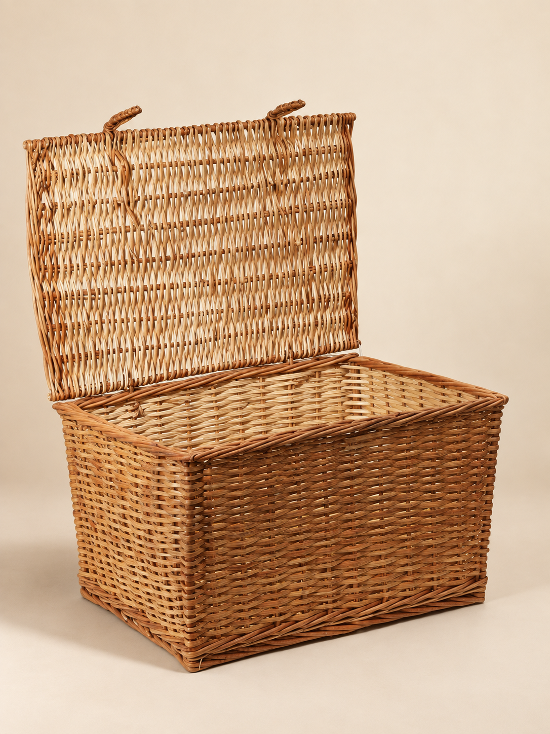 Natural Wicker Basket with Lid for Bedroom, Living Room, and Closet Storage — Canewoven